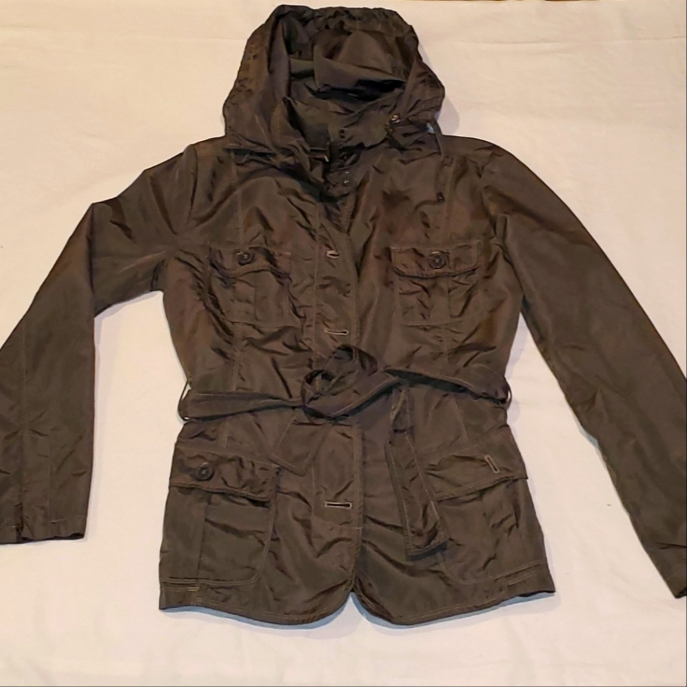 ZARA basics jacket. Hood green
